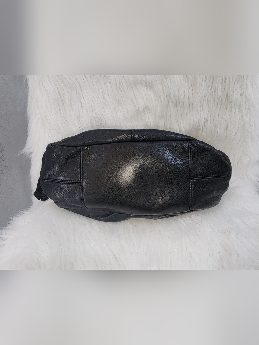 B. Makowsky hobo/shoulder bag, Black Leather, Ruched Front, Braided Strap - Picture 10 of 10